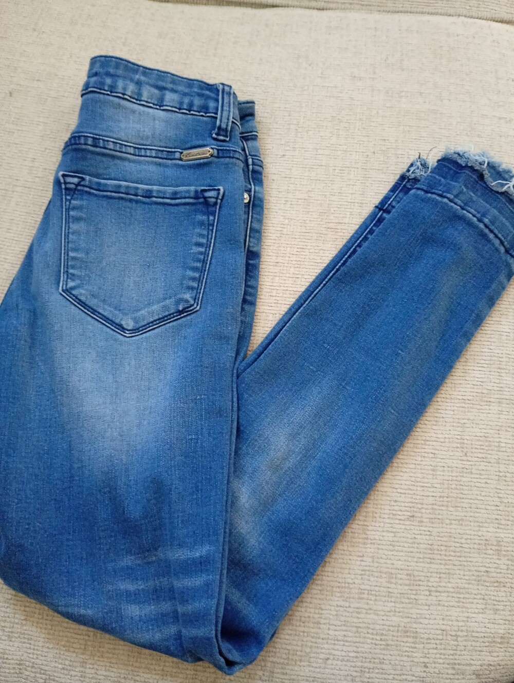 KanCan | Medium Wash Skinny Stretchy Blue Distressed Jeans | W24